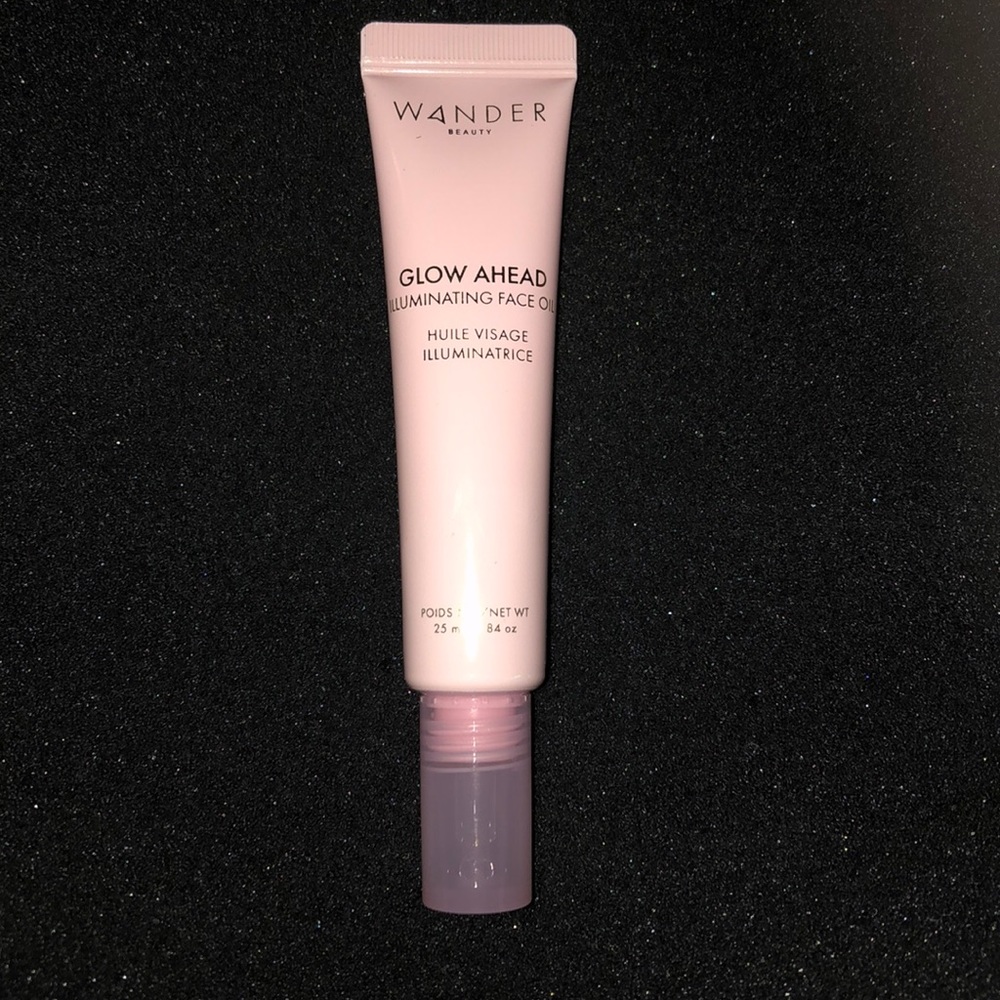Wander Beauty Glow Ahead Illuminating face oil
